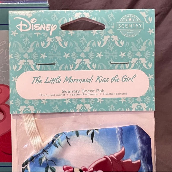 Sebastian Scentsy Buddy with fragrance pack - Picture 2 of 8